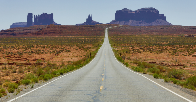 road-to-nowhere-BLOG-road-trips-USA.png