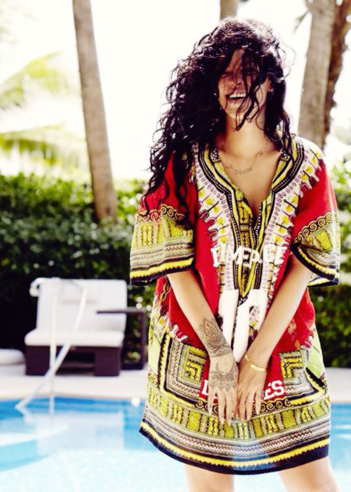 rihanna dashiki.png