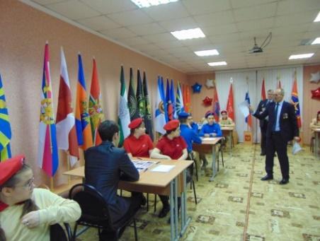 C:rhivdМОИ ДОКУМЕНТЫмои документыфотофото 2021 годвикторина в ВПК Звезда 14.04.2021DSC02060.JPG