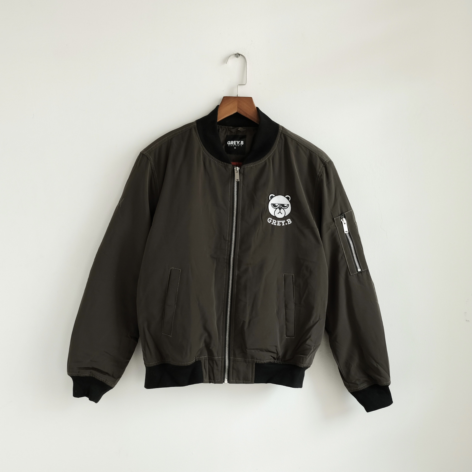 Áo khoác nam Bomber đẹp- áo khoác Bomber xanh rêu