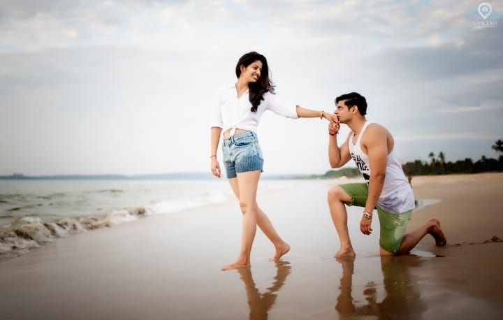 Top 6 Couple Photoshoot outfit ideas for your next Goa trip! - Lokaso, your  photo friend