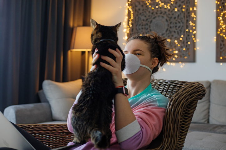 هل يمكن علاج حساسية القطط؟ | مسبار