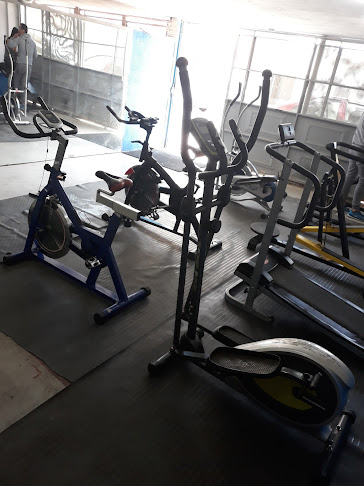 Opiniones de Gimnasio Infinity en Quito - Gimnasio