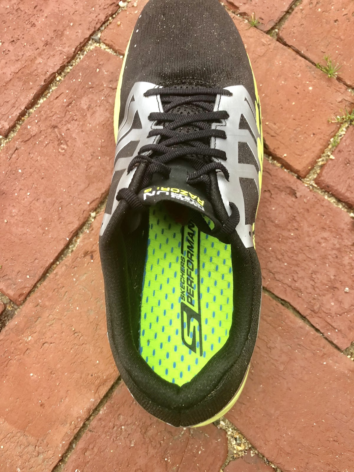 Skechers razor clearance 3 hyper review
