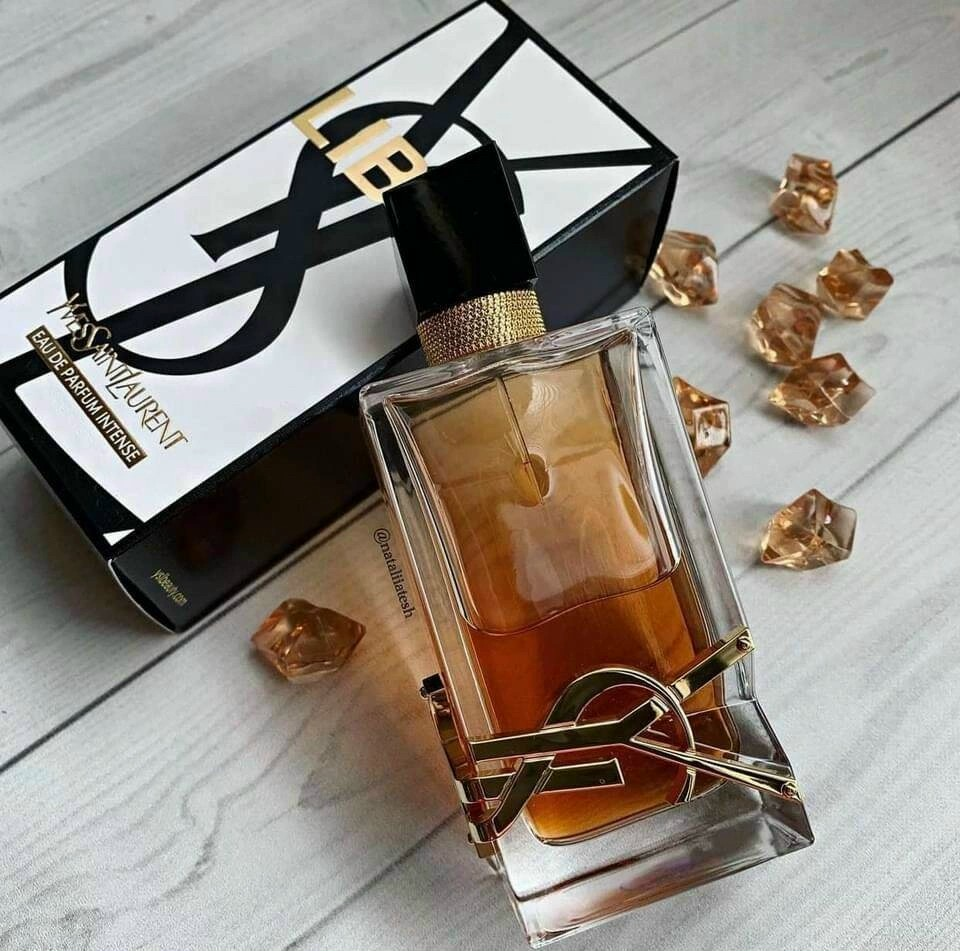Nước hoa YSL Libre Intense lưu hương vượt trội có thể được khoảng 8 đến 12 tiếng tuỳ cơ địa
