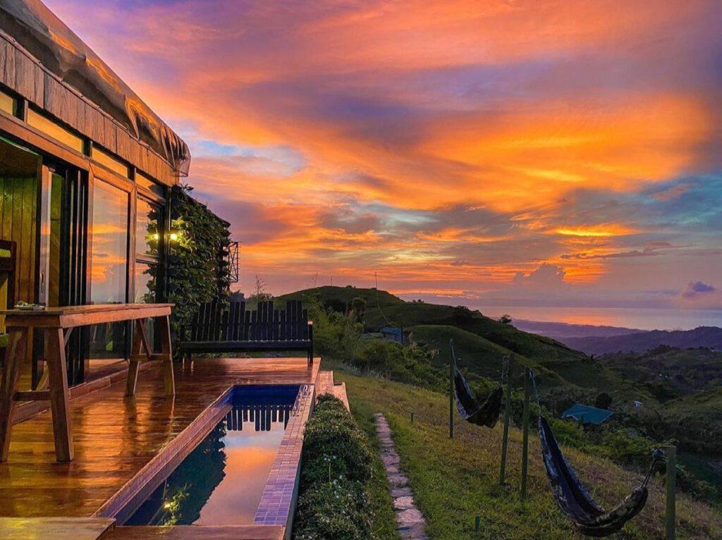 La Vue Cabine - Toledo, Cebu, Philippines