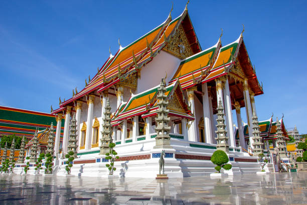 6 Must-See Temples In Bangkok, Thailand