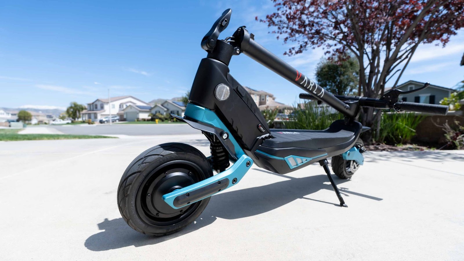 Varla e-scooter