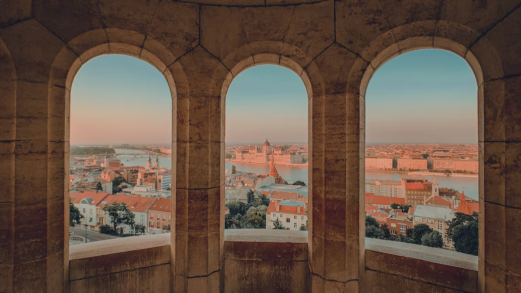 panorama Budapest dari kastil