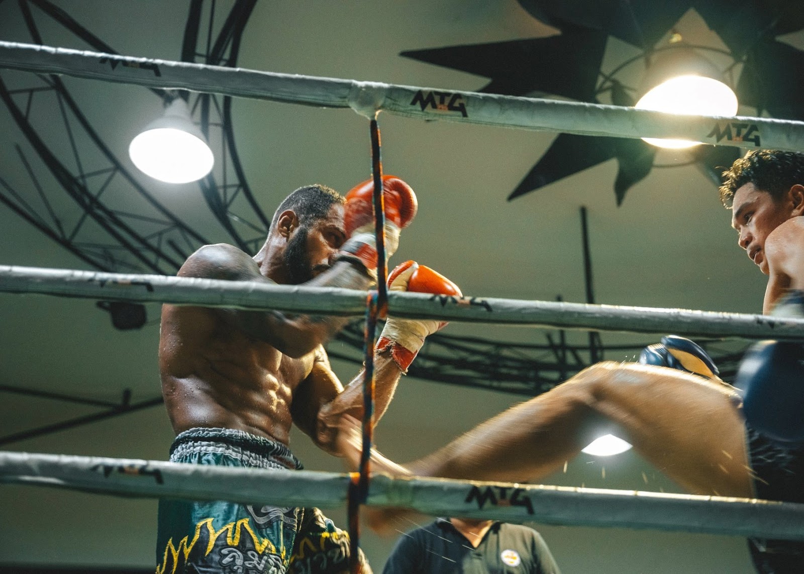 two people practicing Muay Thai