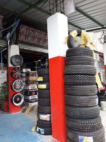 Llantera Luchito - Tienda de neumáticos