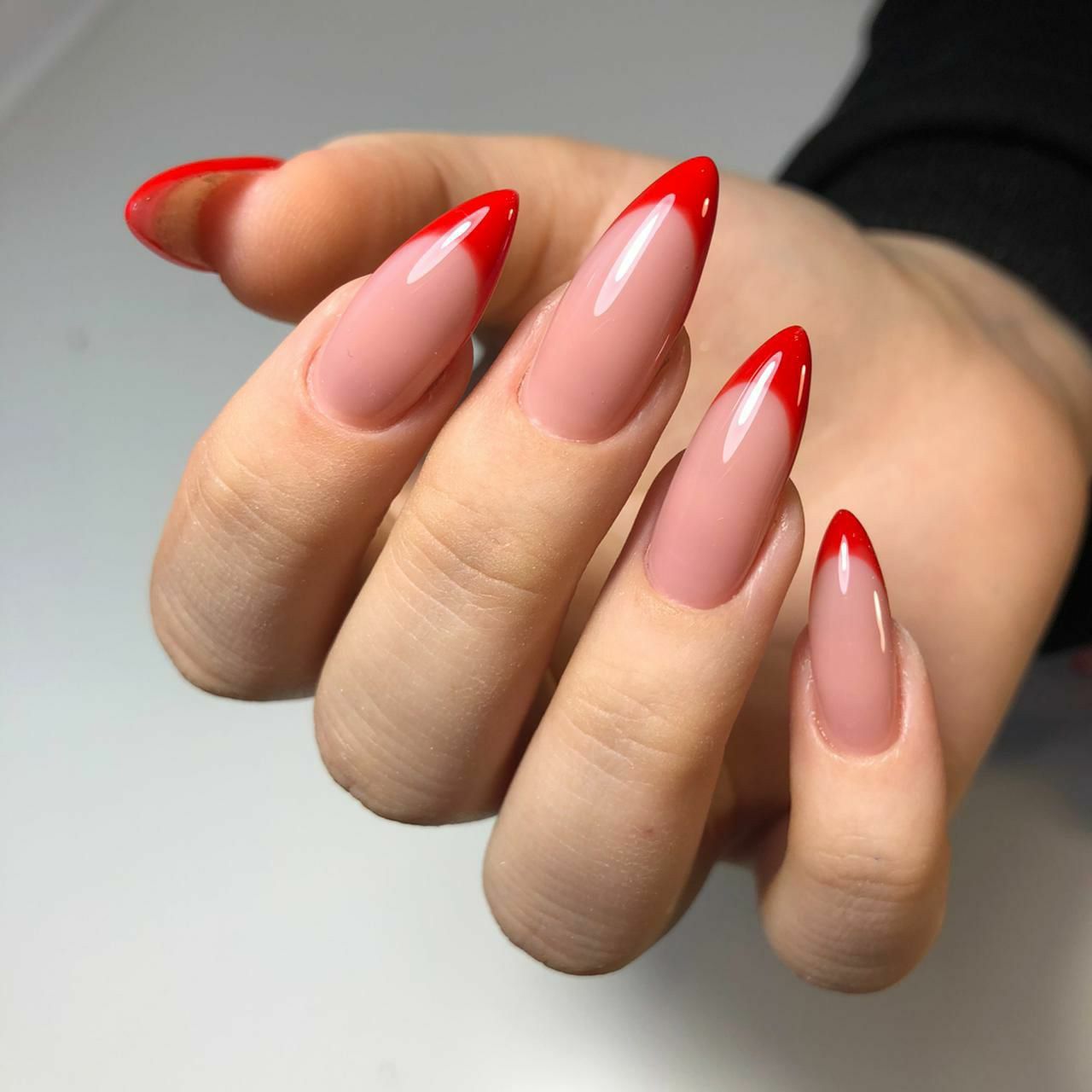 Coffin red nail designs