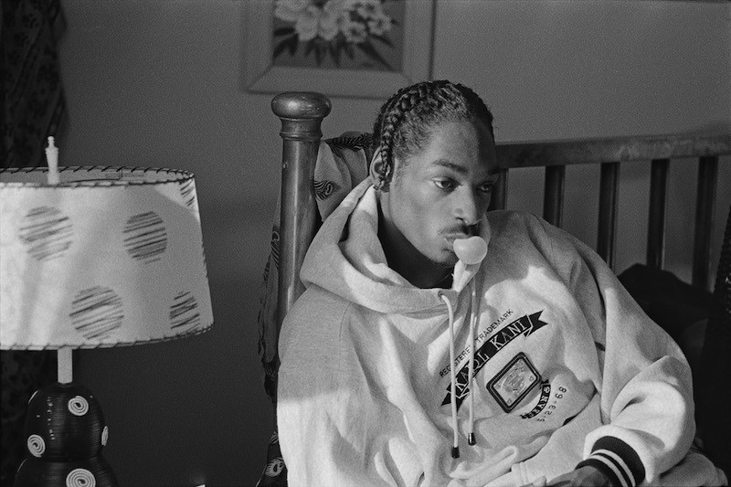 PHOTOGRAPHER LISA LEONE ON WHAT IT WAS LIKE TO BE ON SET FOR SNOOP DOGG'S  FIRST VIDEO SHOOT | by Vikki Tobak | Medium