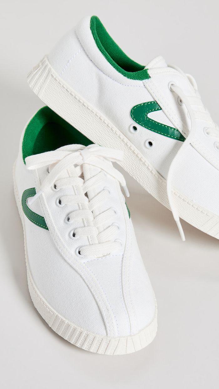 How to Clean White Canvas Shoes | Who What Wear
