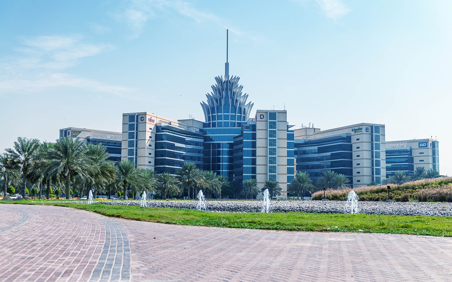 dubai university international city campus is among the net-zero energy building examples in the uae