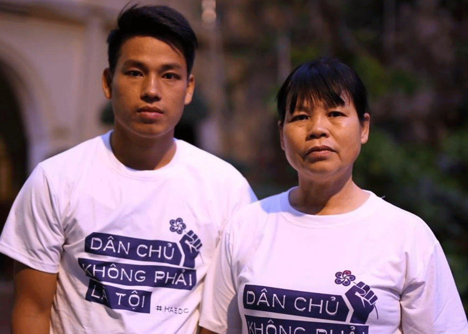 https://www.rfa.org/vietnamese/news/vietnamnews/prisoner-of-conscience-can-thi-theu-allowed-to-meet-relatives-after-nearly-two-years-imprisonment-03292022082848.html/@@images/image