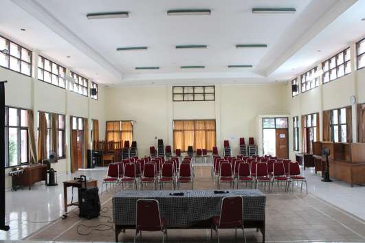 Gedung Serba Guna (Aula)