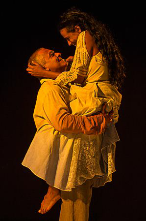 C:\Users\Home\Downloads\Mar de Mayã_Teatro de Garagem.JPG