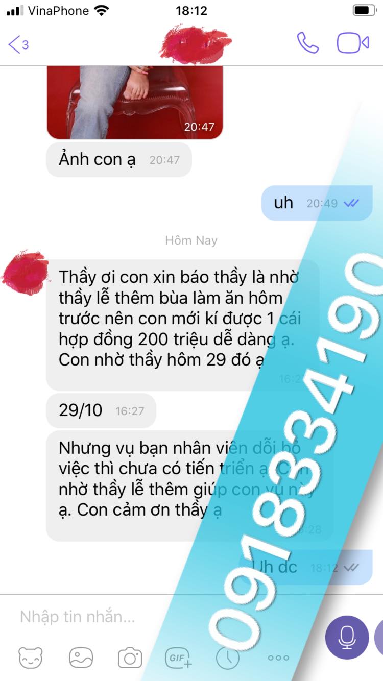 Làm bùa may mắn của thầy Pá Vi