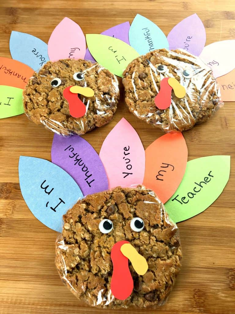 Turkey Cookies for Teachers: These 25 Thanksgiving Crafts for Kids will get everyone into the thanksgiving spirit. 
