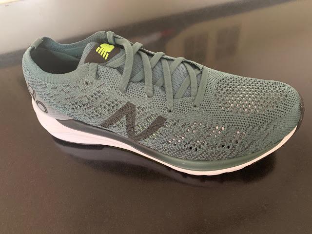 Road Trail Run: New Balance 890v7 Review: Looks Best Run Fast!