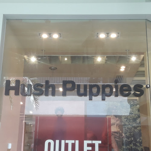 Opiniones de Hush Puppies en Cerro Colorado - Zapatería