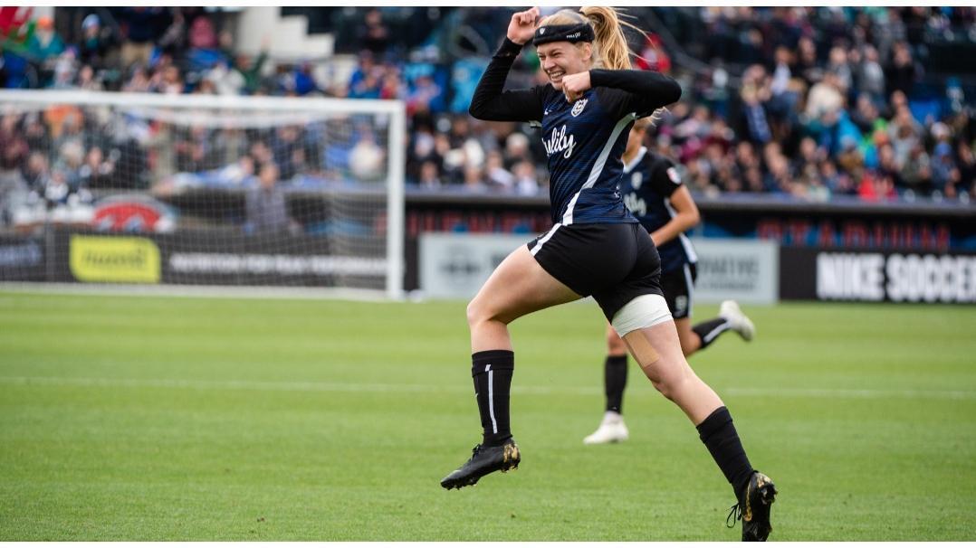 Learn About the Top 10 Soccer Players in the National Women's Soccer League