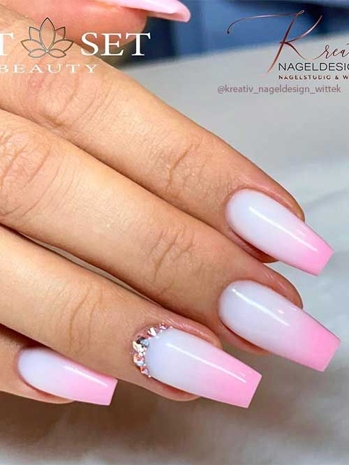 Another gorgeous look at on ombre nail design