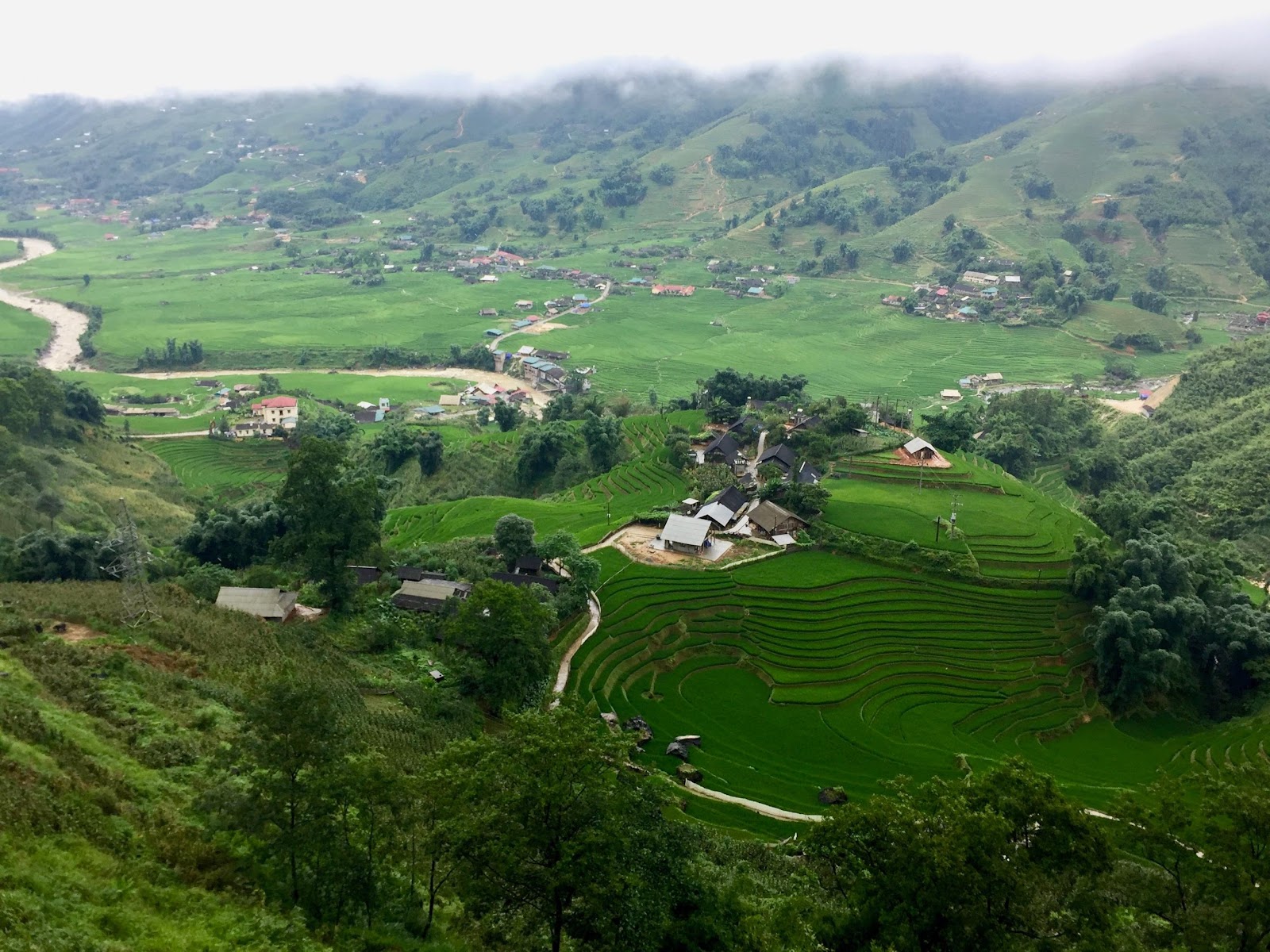 /Users/hannahrice1/Desktop/Vietnam photos/edited/IMG_8324.jpg