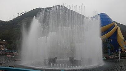 1569f712497b5a.jpg