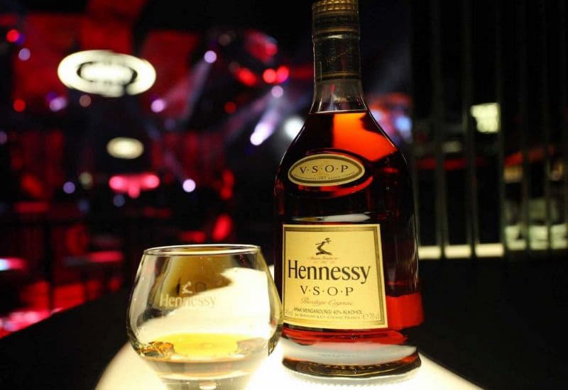 Cách thưởng thức rượu Hennessy, địa chỉ mua rượu Hennessy Tân Phú chính hãng