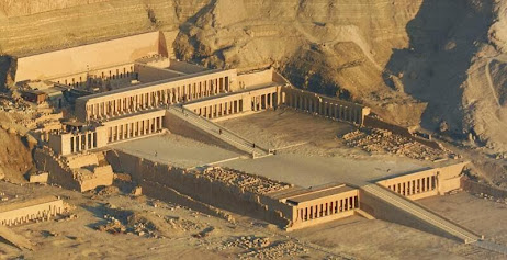 Seguindo os passos da História: Hatshepsut: a rainha-faraó