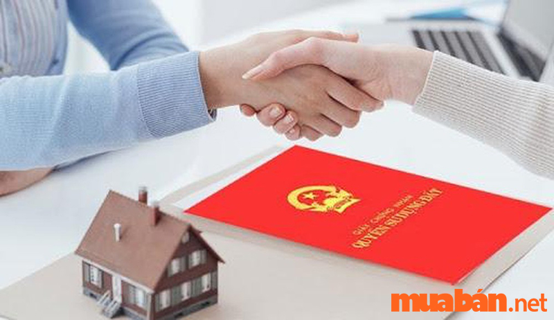 Đảm bảo ngôi nhà có đầy đủ giấy tờ pháp lý