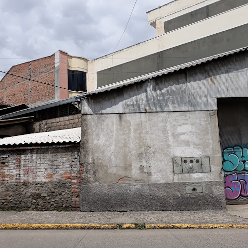 4253+GP5, Cuenca, Ecuador