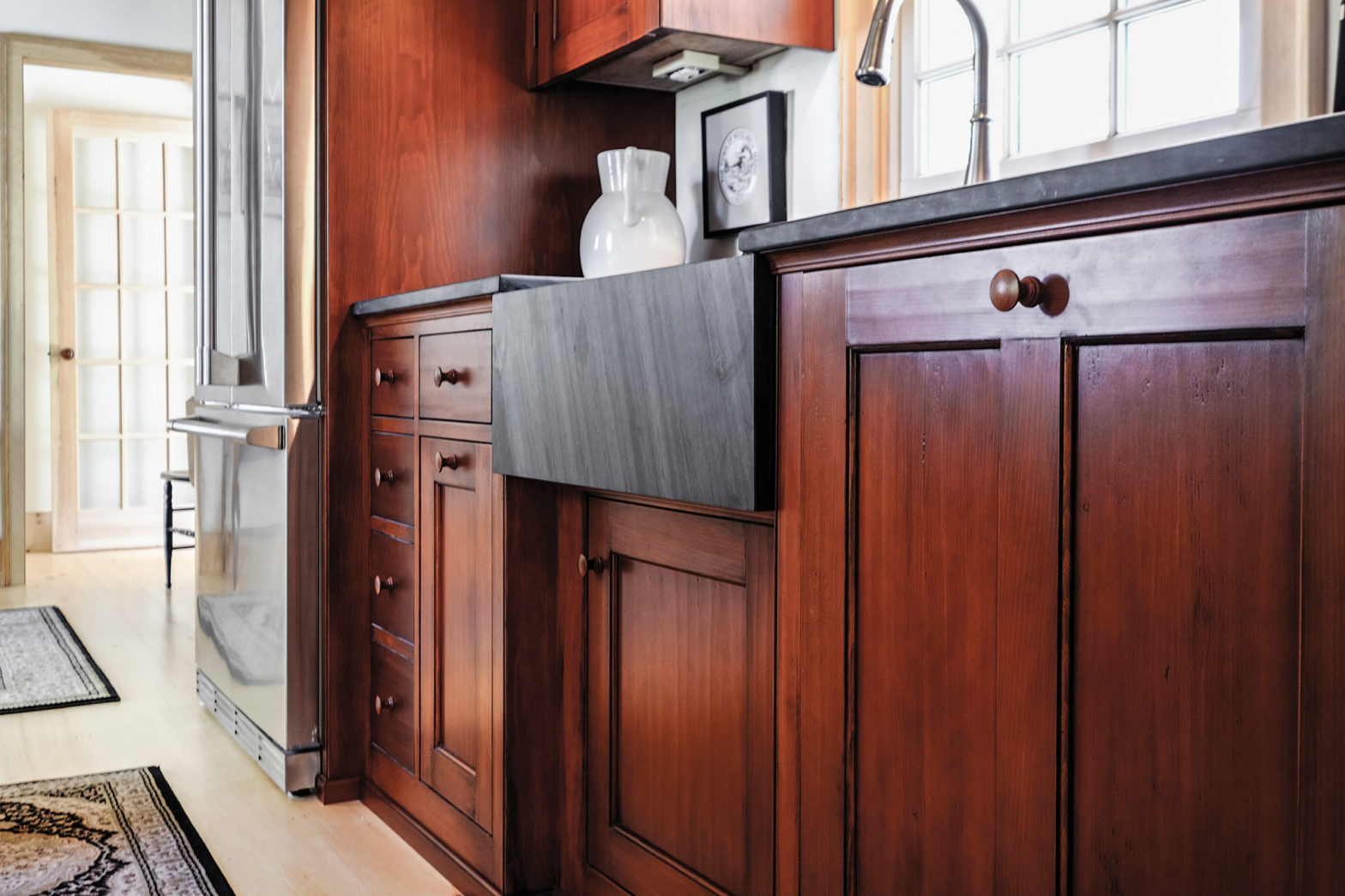 Home Design: Fixed Or Removable Kitchen Cabinets
