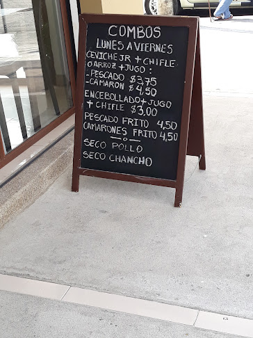 Comentarios y opiniones de Limón & Sal Cevichería