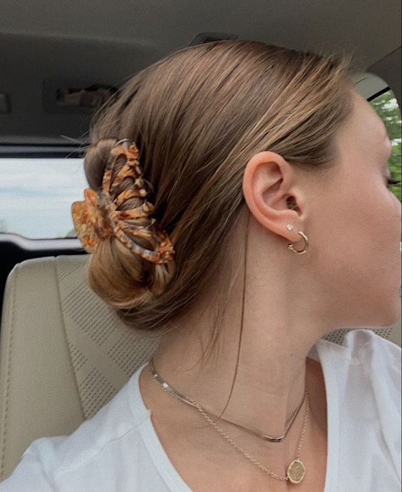 claw clip holding hair up 