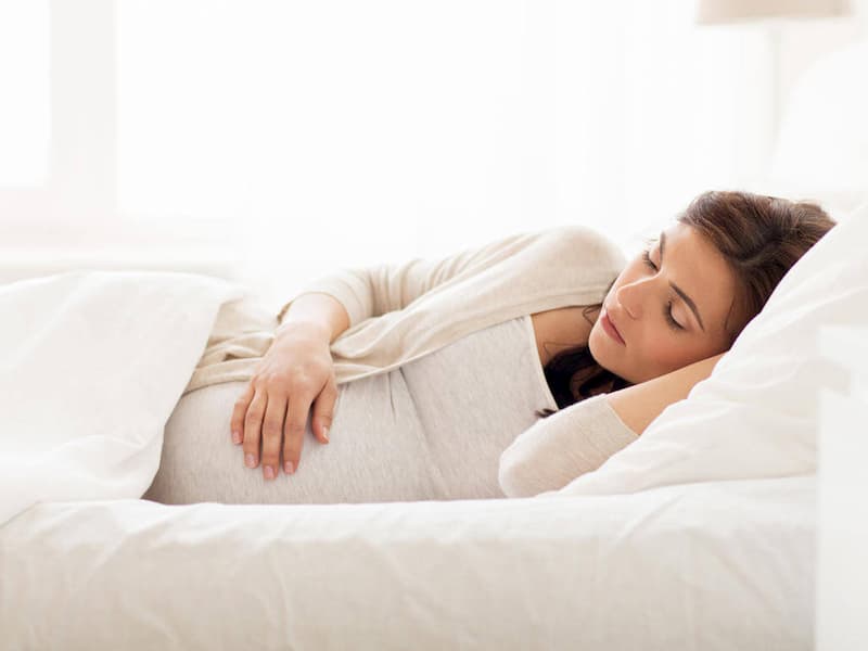 tư thế ngủ cho phụ nữ mang thai