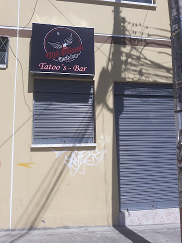 Opiniones de Old School Rock Bar en Quito - Pub