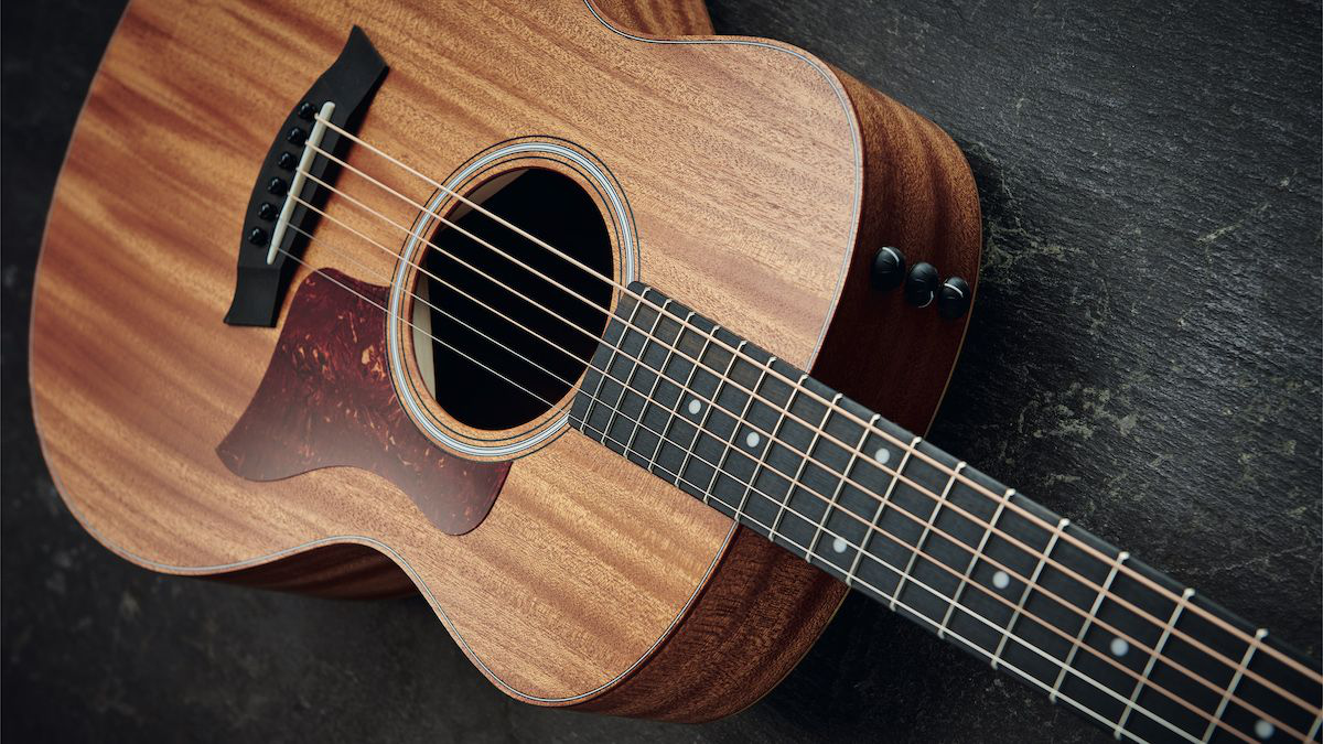 Taylor GS Mini Acoustic Guitar - Best for traveling 