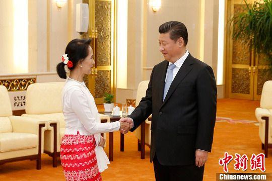 习近平晤昂山素季:望引导民众理性看待中国