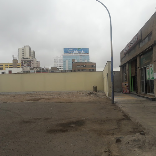 Makedonia Bar - Lima