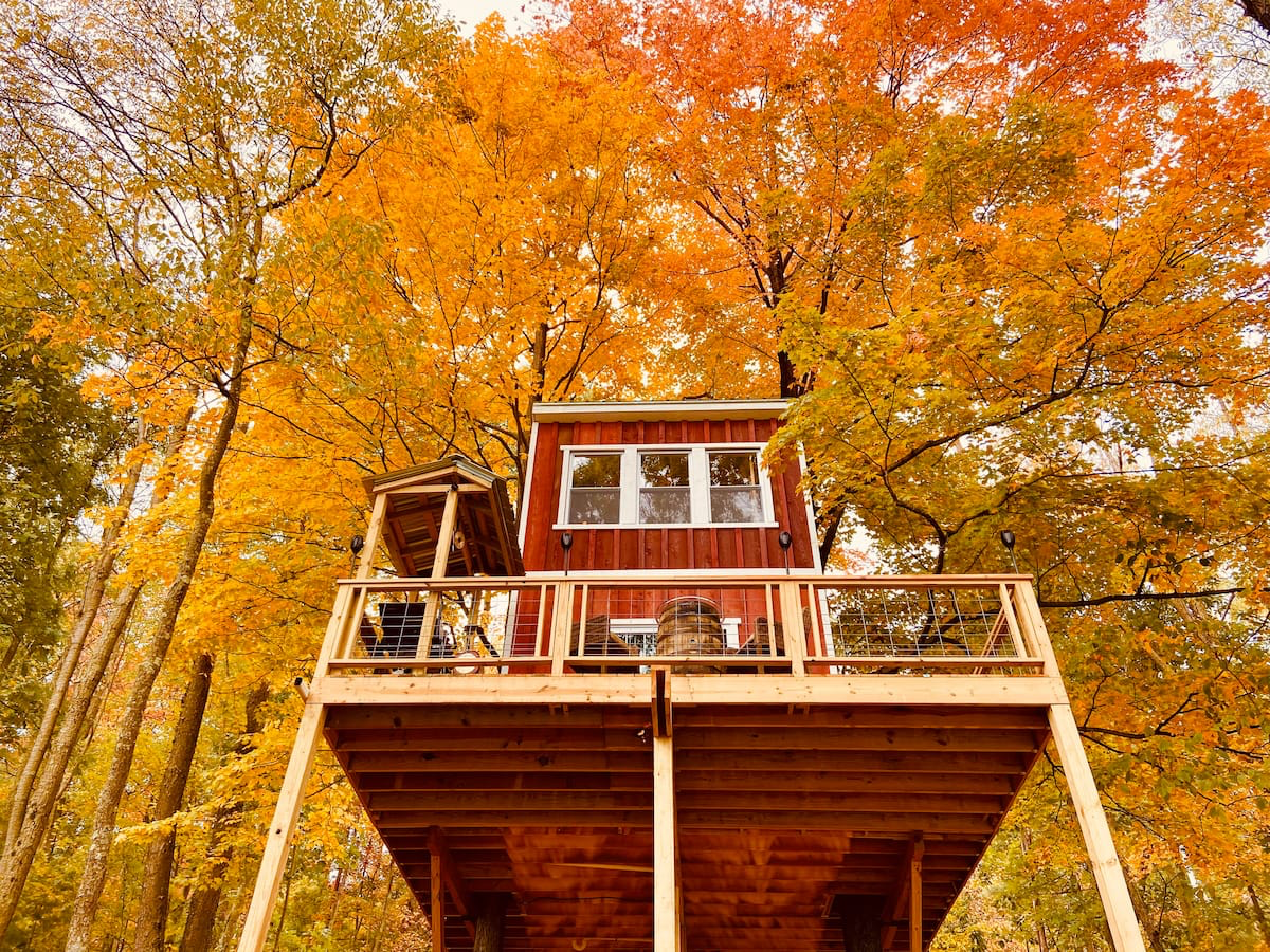 Magical Treehouse - Unique Glamping Experience in Pennsylvania's Airbnb Treehouse