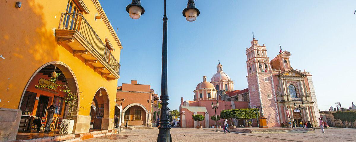 https://mexicodesconocidoviajes.mx/wp-content/uploads/2019/09/lugares-turisticos-tequisquiapan-parroquia-asuncion-ramiro-valencia-1200.jpg