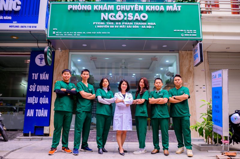 đục thủy tinh thể