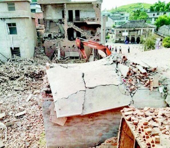 石女大学生回家过端午 遇私制炸药爆炸不幸身亡