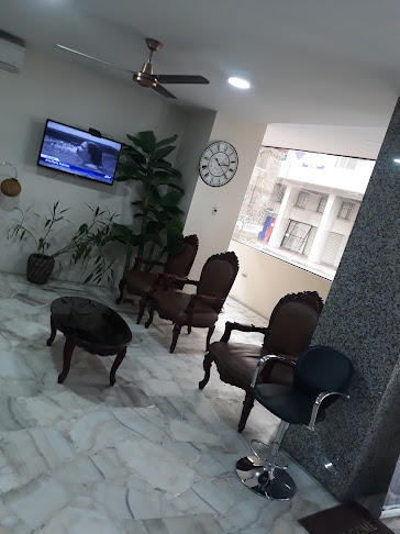 Teléfono de Hotel Indira