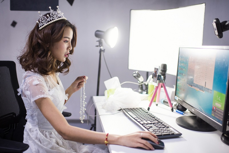 Giải đáp livestream cần chuẩn bị gì