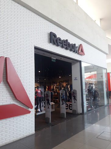Opiniones de Reebok en Trujillo - Tienda de deporte