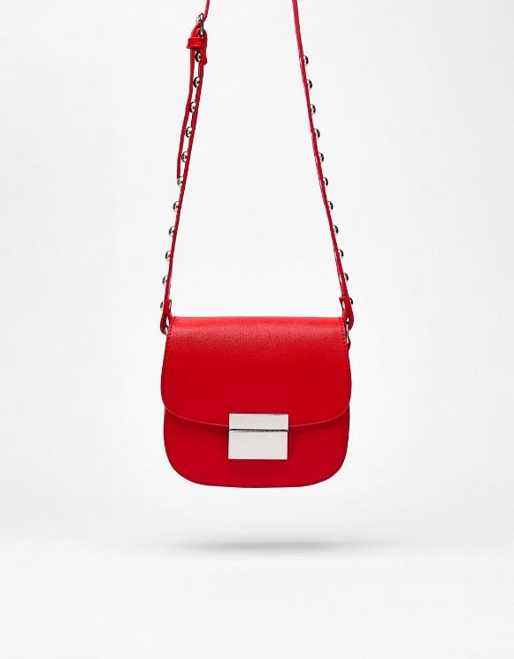 https://static.bershka.net/4/photos2/2017/I/0/1/p/9639/877/600/9639877600_1_1_3.jpg?t=1504874103673